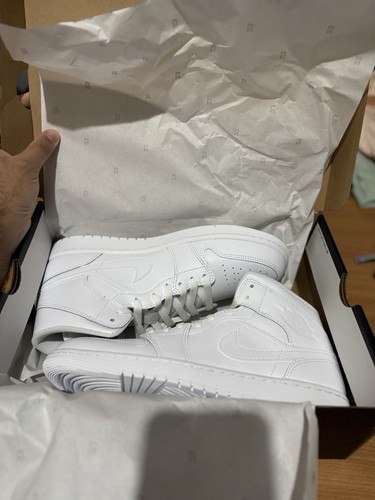 Nike air jordan mid all - air,