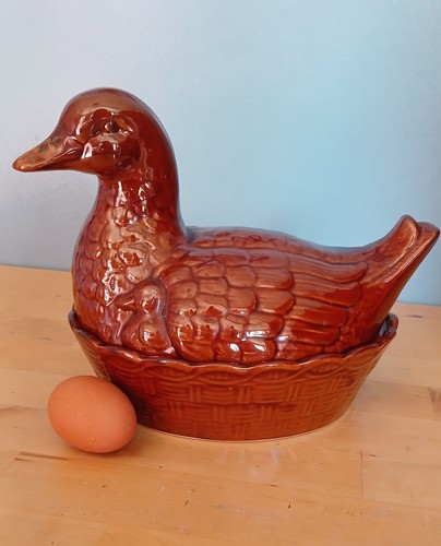 Vintage 60s 70s - brown, glazed