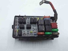 OPEL CORSA D Van Fuse Box