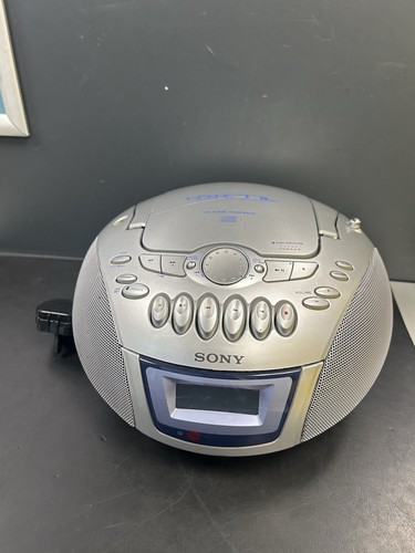 Sony radio cassette - radio,