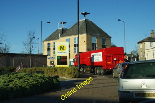 Photo 12x8 traffic - traffic, queuing