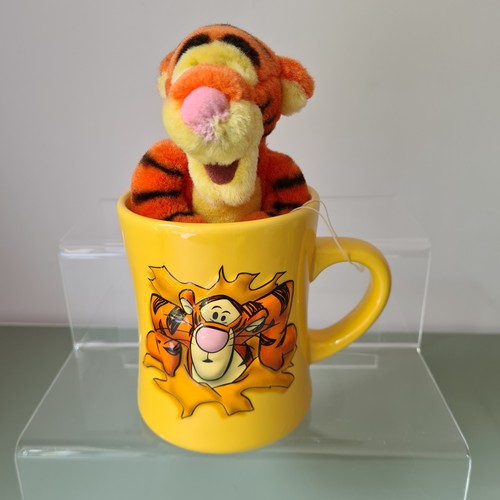 Disney store tigger - disney,