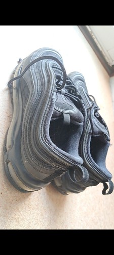 Genuine pre owned nike - pre-owned, air