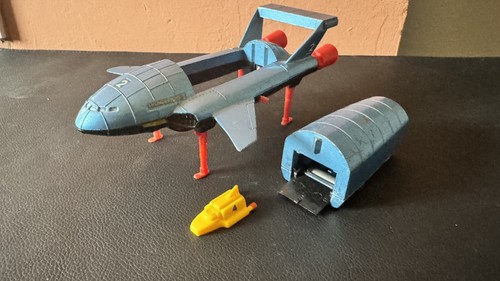 Rare vintage dinky toys - toys, #106