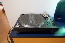 Technics SL1210 MK5G UK Plug. Gold Technics RCAs. Serviced. 