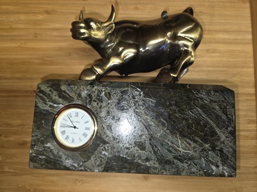 Bronze bull sculpture - bronze,