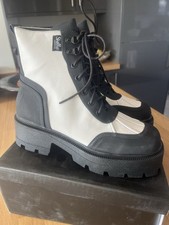 Shelly’s of London Ankle