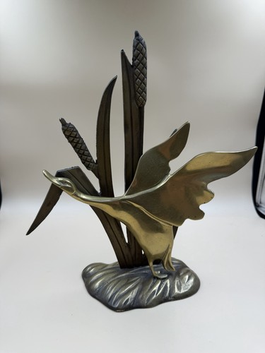 Vintage brass statue - vintage, flying