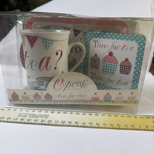 Cupcake tea party - tea, for