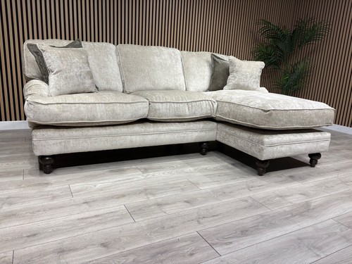 Laura ashley heritage style - laura,