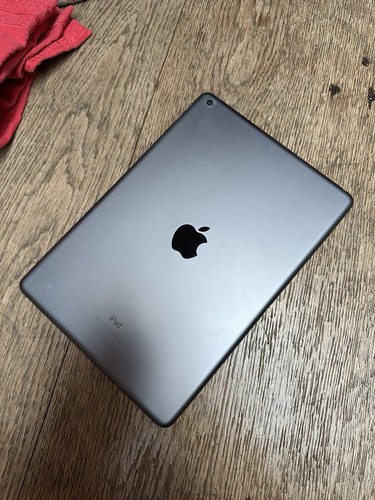 Apple ipad 8th - gen, 16gb