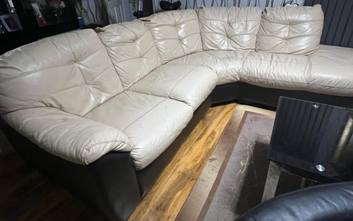 Dfs seater black and cream - 5-seater,