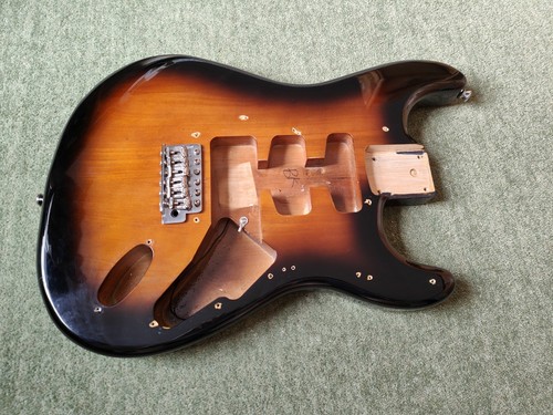 Squier 50s sunburst pine body - 50s,
