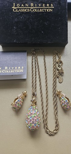 Joan rivers beautiful - beautiful, set