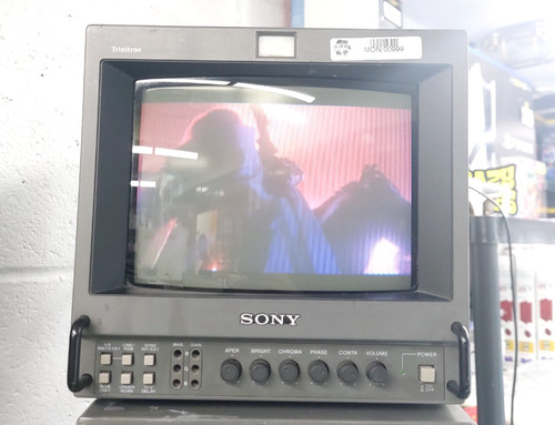 Sony pvm 9041qm inch - 9,