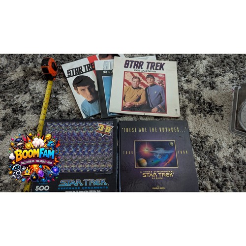 Star trek memorabilia - memorabilia, lot
