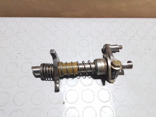 Gear selector shaft gearbox