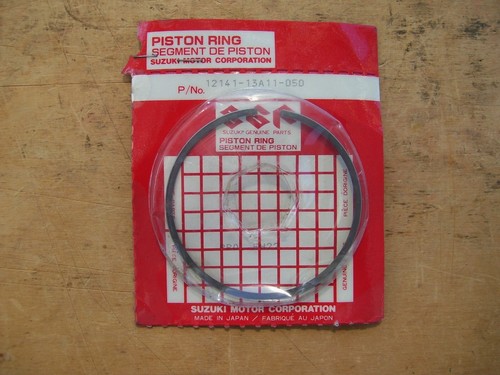 Suzuki rm250 piston - piston, rings