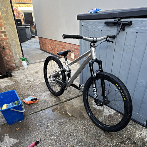 Canyon stitch 720 frame only
