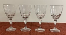 4 French Wine Glasses App
