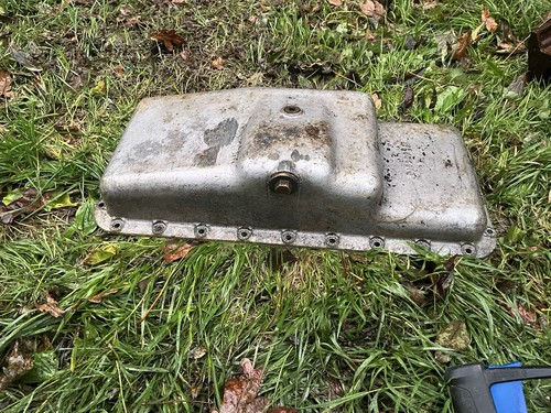 Cast aluminium alloy sump - aluminium,
