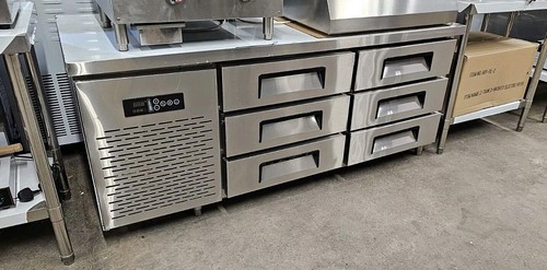 Quatrone six drawer counter - six,