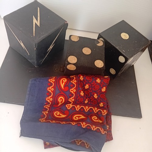 Vintage goldston style die - vintage, goldston‑style