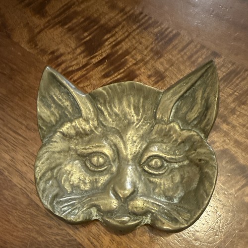 Cat head brass door - head,