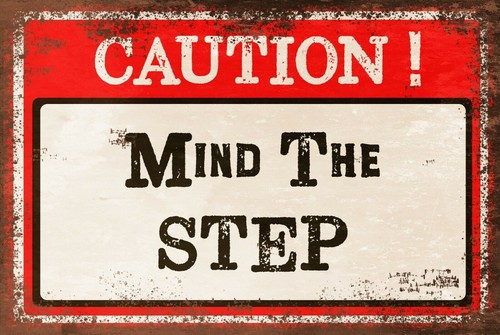 Mind the step warning - mind,