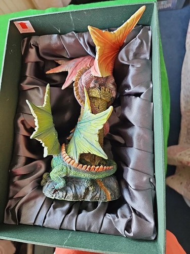 Kamida and dragidor crystal - dragidor,