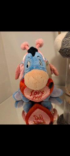 Disney store exclusive limited - store,