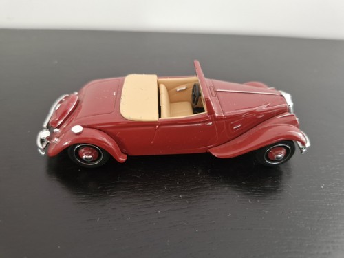 Citroen traction 22cv - citroen,