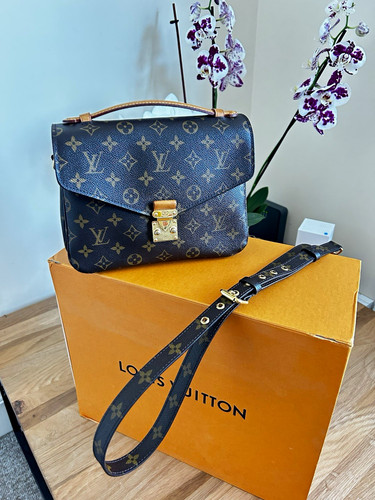 Louis vuitton pochette - louis,