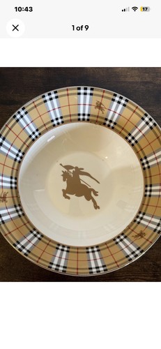 Burberry large salad - burberry, salad/fruit