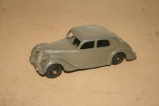 DINKY TOYS RILEY SALOON