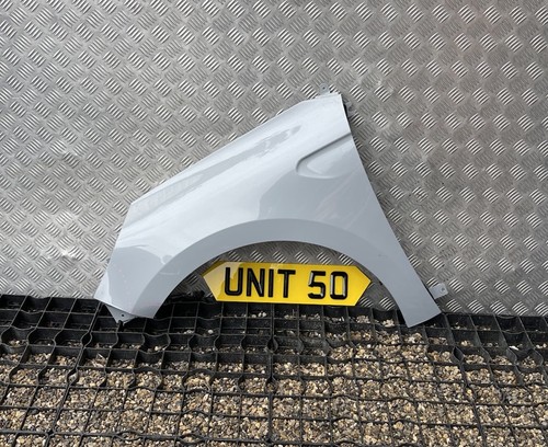 Renault clio mk5 - renault, (2020-2025)