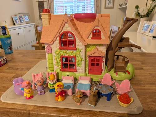 Elc happyland cherry lane - cherry,