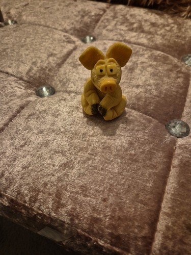 Piggin telly adict david - telly,