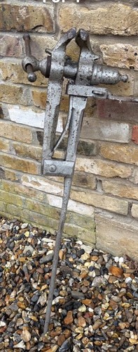Antique blacksmiths leg - , vice