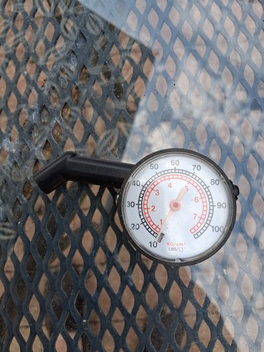 Classic tyre pressure gauge - pressure,
