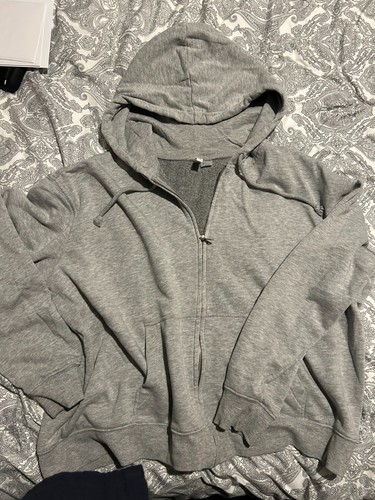 Divided range grey zip up - h&m,