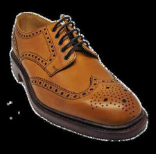 Loake Chester Brogues in Tan 
