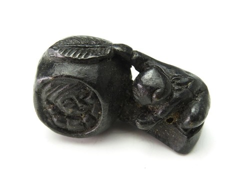 Japan antique netsuke - japan,