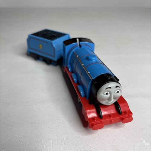 Thomas the train trackmaster - train,