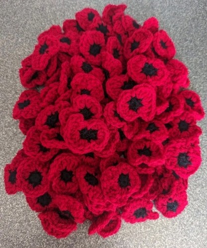 4cm crochet poppies - 50,
