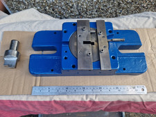 Hunton Universal Bolster Type 2 with strip notching tooling - for flypress