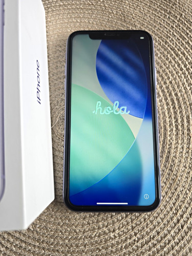 Apple iphone 64gb purple - 11,