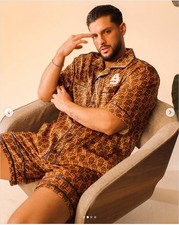 NWT Alphastyle Set Top &