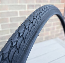 700x35c bike tyre 22 - 700x35c, £22]