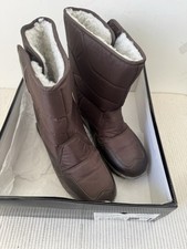 Gumbies Gumrunners Moon Snow